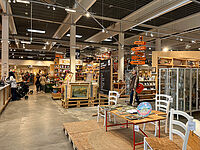 ベルリンのセカンドハンドショップNochmall(ノッホモール) 今流行のSDGs